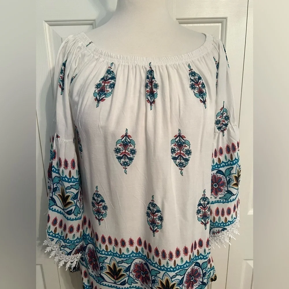 NWT Licia Peasant Boho Blouse Floral Paisley with Crochet Lace - Picture 9 of 12